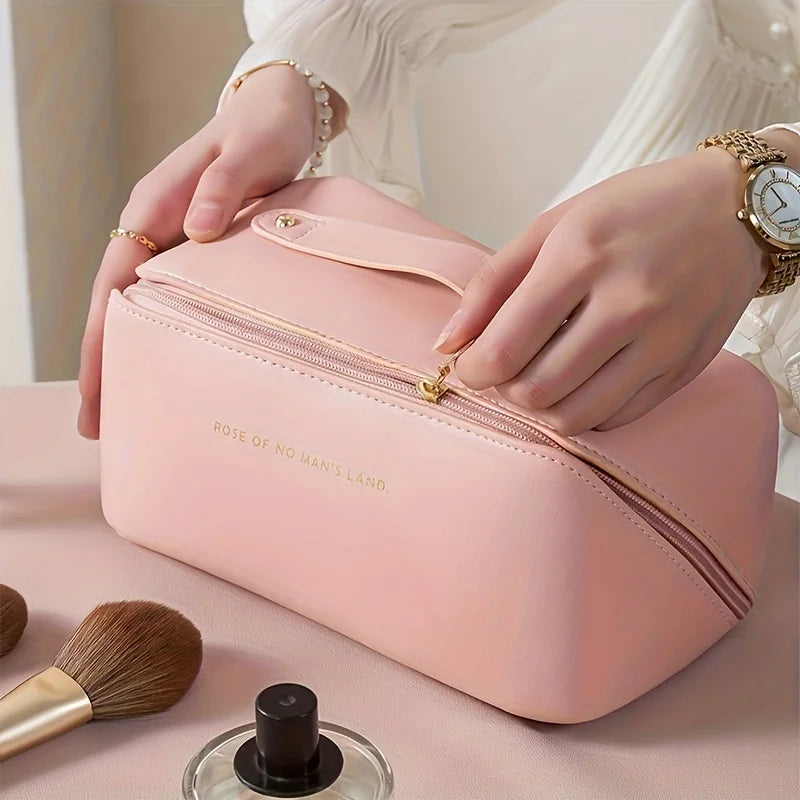 The aura necessaire