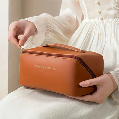 The aura necessaire